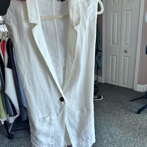 Tahari Cream Linen Vest